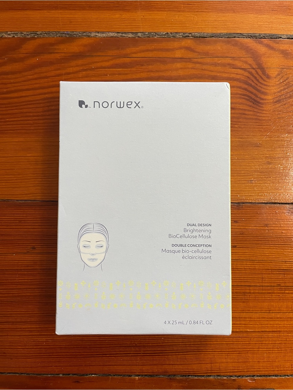 Norwex Deep Hydration BioCellulose Mask (4pack) new in box 💚🎀